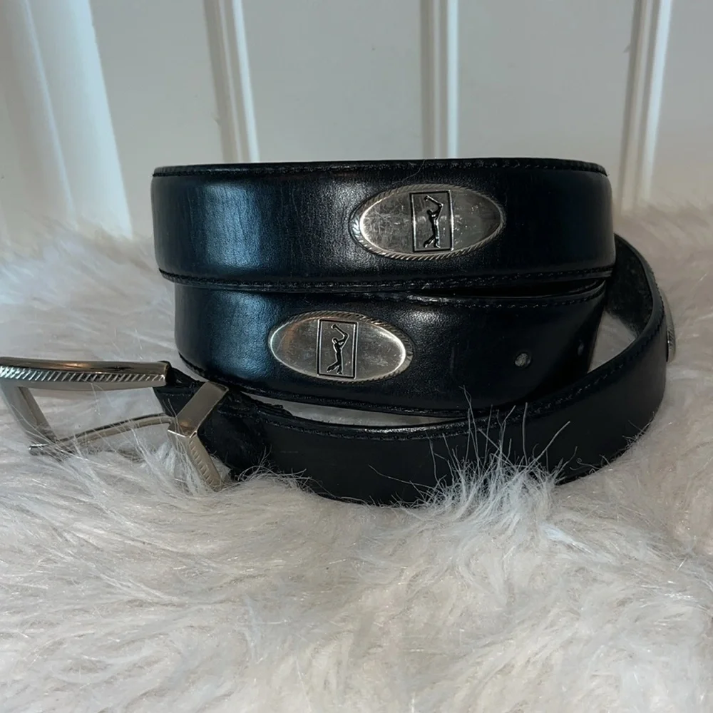 Black leather belt with silver tone golfer/golf conchos and metal tip est men XL